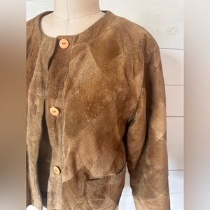 1970’s vintage tan suede button-up jacket